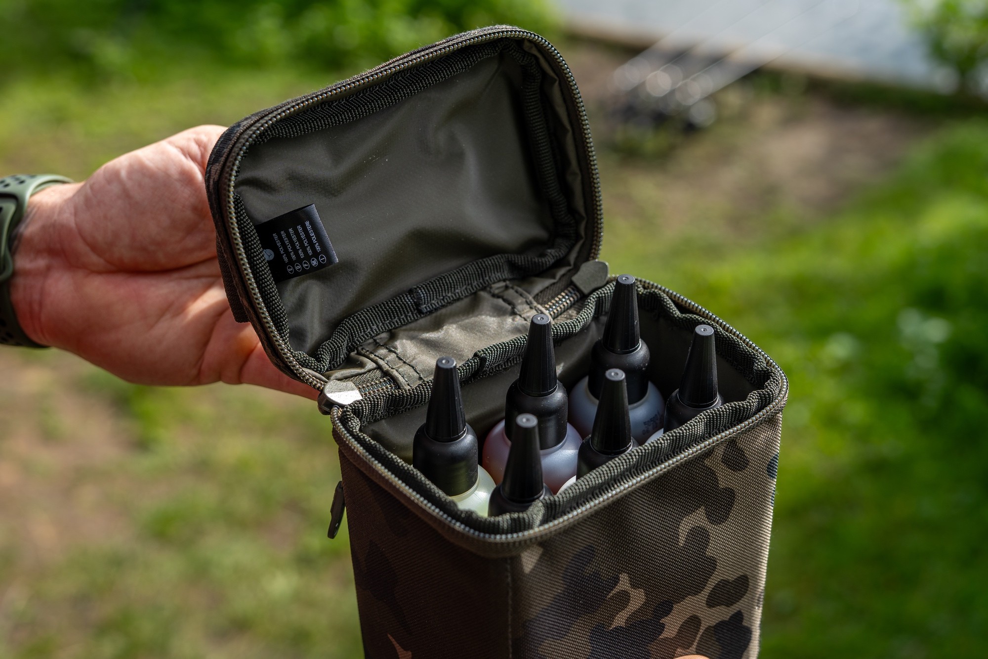 Compac Goo Bag Small Dark Kamo