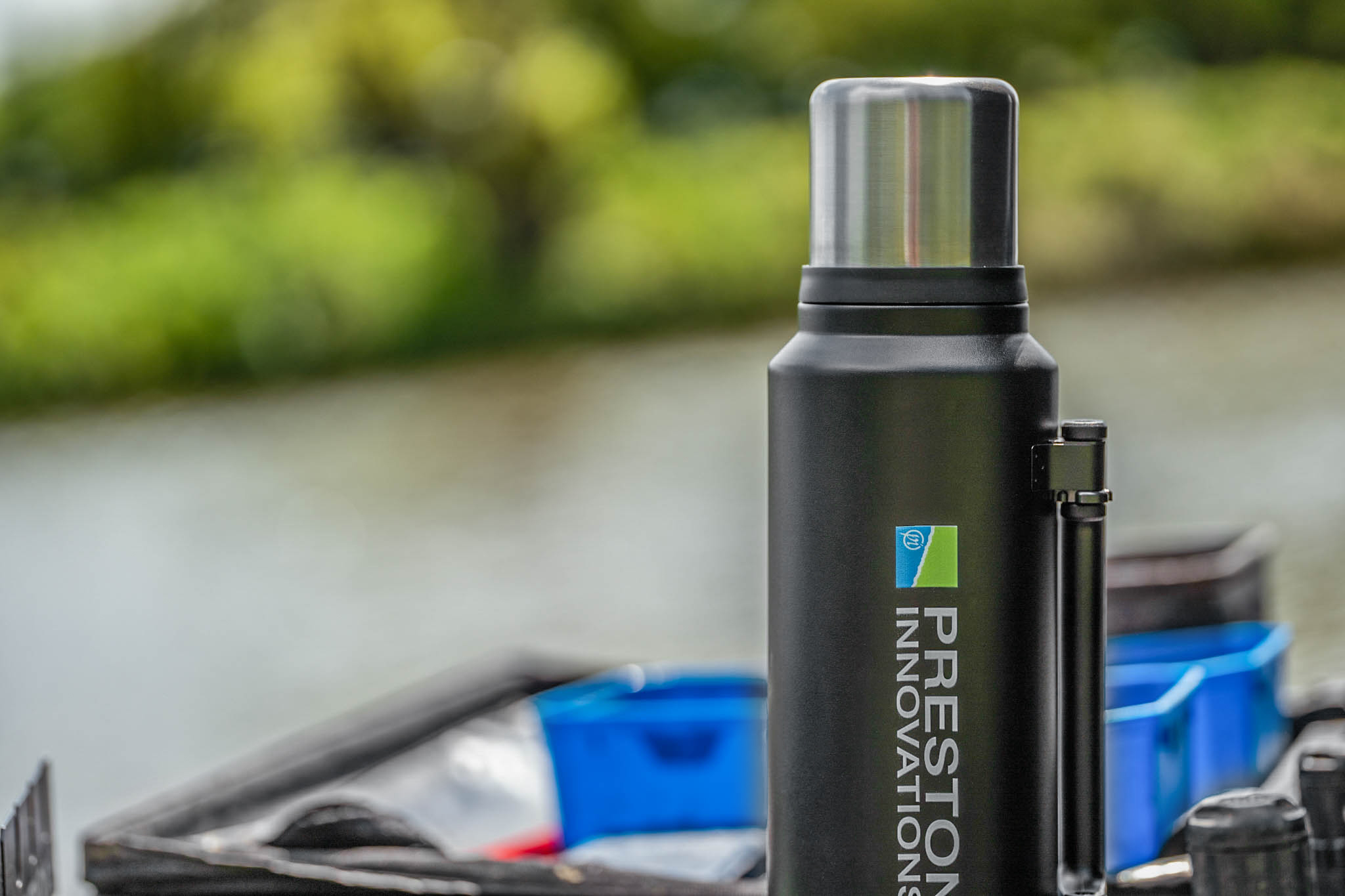 1.4L STAINLESS STEEL FLASK