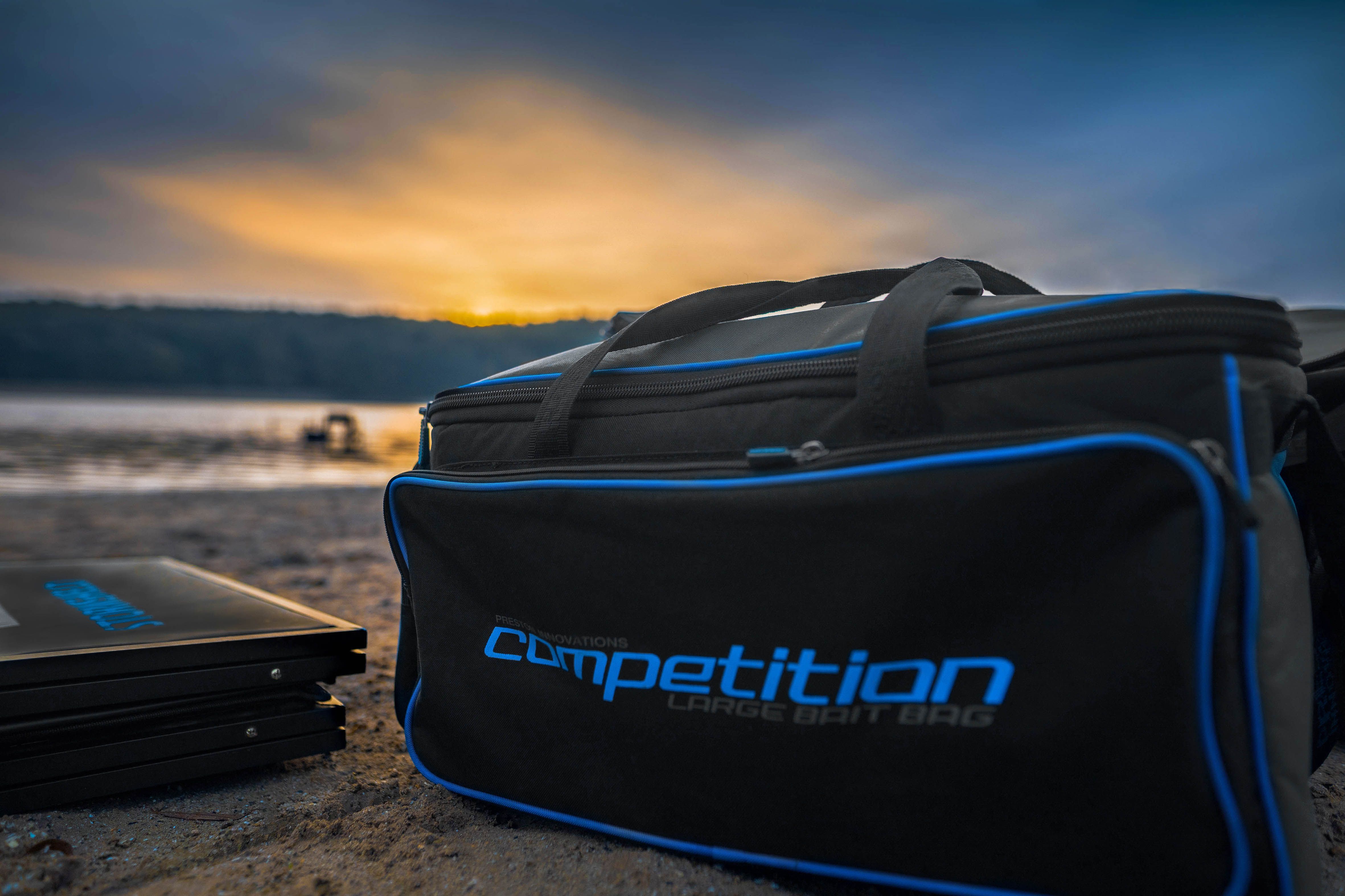 PRESTON COMPETITALYION LARGE BAITALY BAG