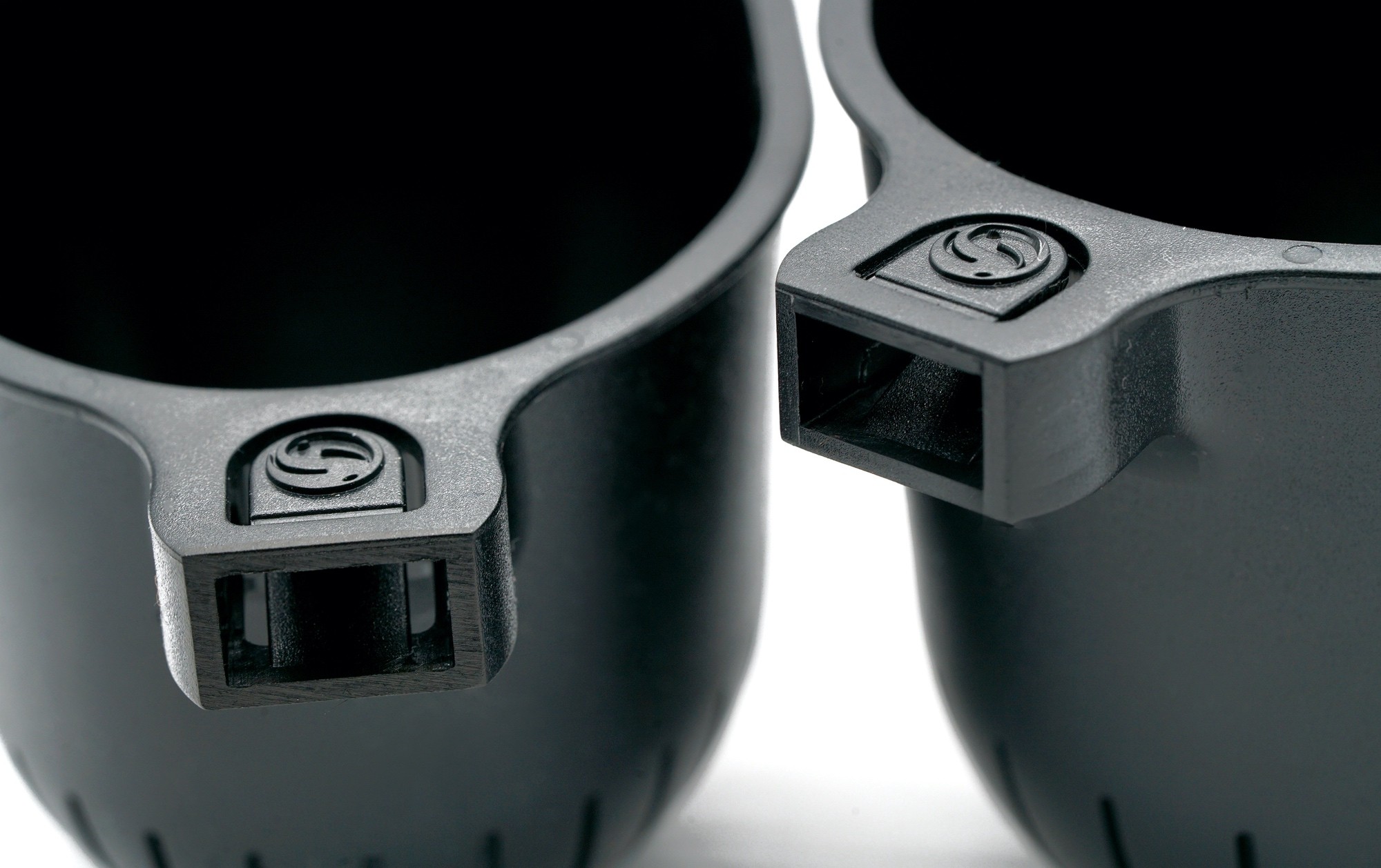 Rapid Release Pole Cups