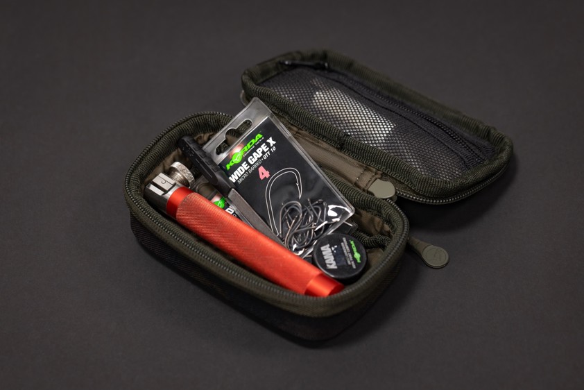 Compac 70 Tackle Pouch Dark Kamo