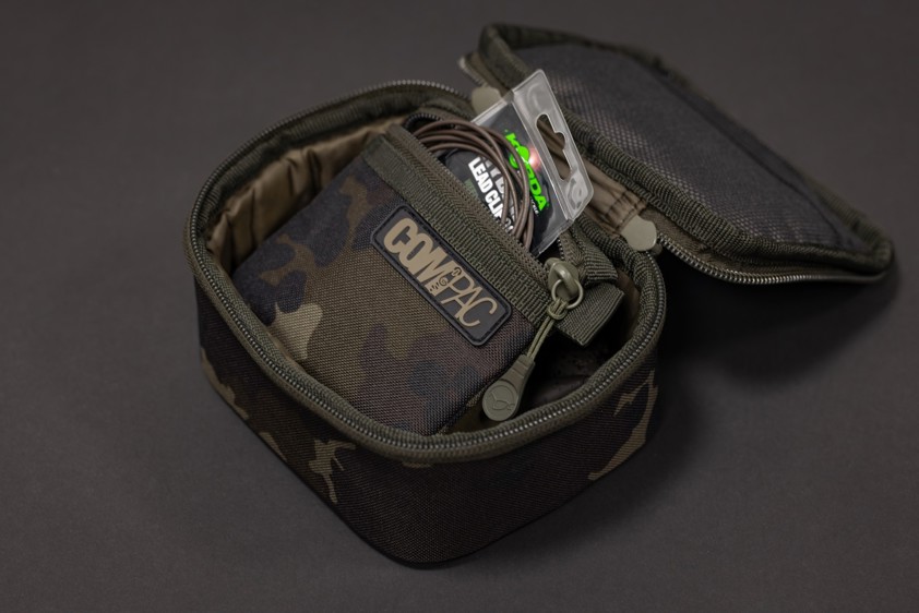 Compac 200 Tackle Pouch Dark Kamo