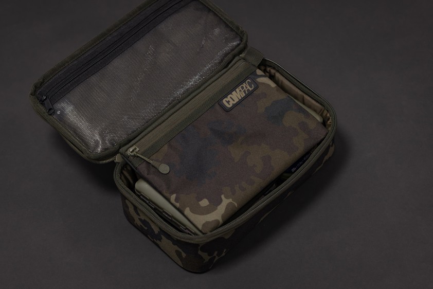 Compac 140 Tackle Pouch Dark Kamo