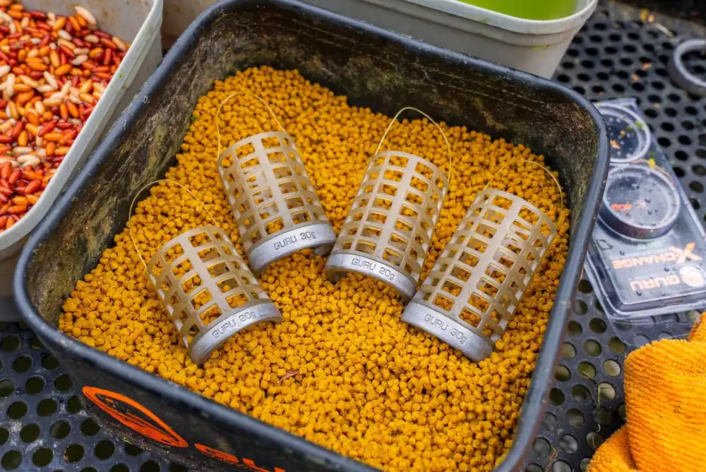BAIT UP X CHANGE FEEDER CAGED X-LARGE 30G