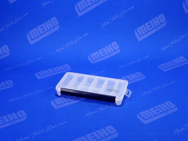 Meiho Versus VS-820NDM Clear Compartment Case