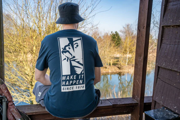 Make It Happen Since 1978 T Shirt Navy Blue L